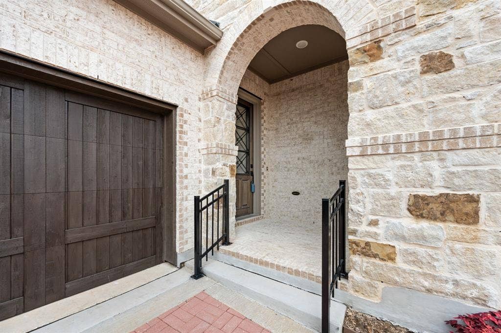 4821 Forest Crest Parkway, Arlington, TX 76005 4821 Forest Crest Parkway, Arlington, TX 76005
