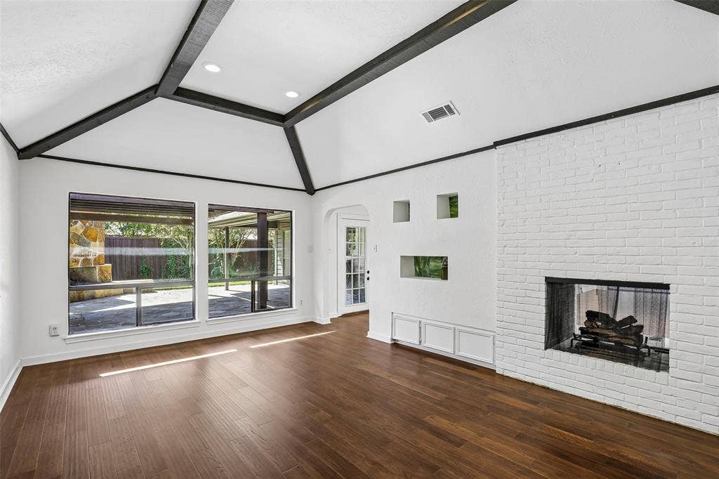 6234 La Cosa Drive, Dallas, TX 75248 6234 La Cosa Drive, Dallas, TX 75248