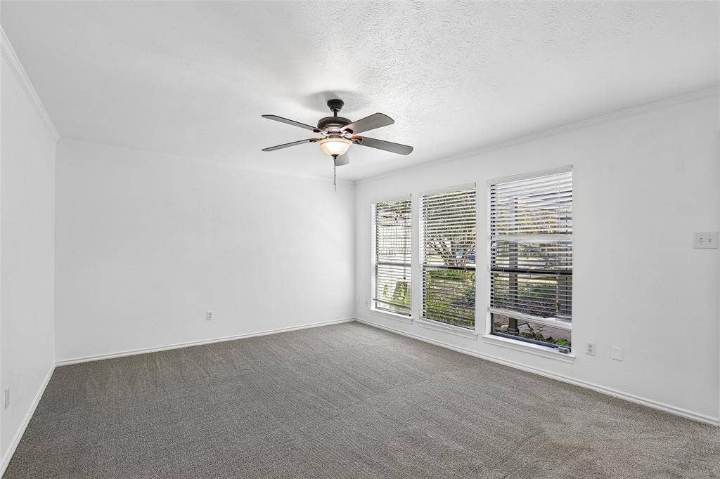 6234 La Cosa Drive, Dallas, TX 75248 6234 La Cosa Drive, Dallas, TX 75248