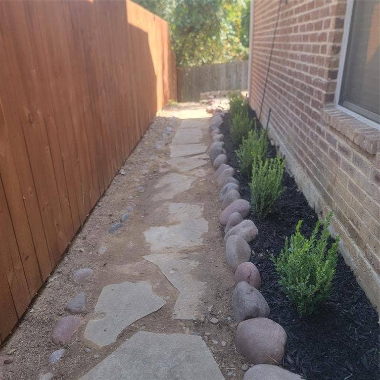 8686 Coppertowne Lane, Dallas, TX 75243 8686 Coppertowne Lane, Dallas, TX 75243