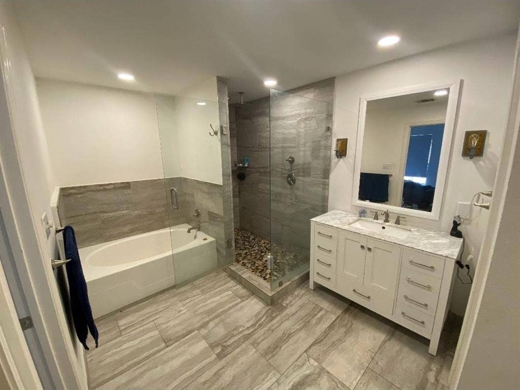 8686 Coppertowne Lane, Dallas, TX 75243 8686 Coppertowne Lane, Dallas, TX 75243
