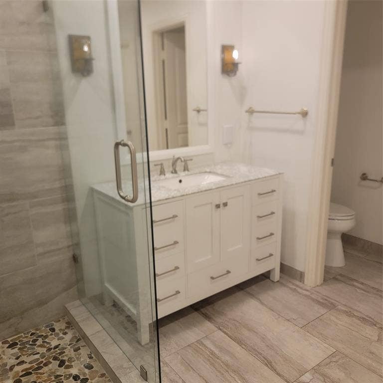 8686 Coppertowne Lane, Dallas, TX 75243 8686 Coppertowne Lane, Dallas, TX 75243