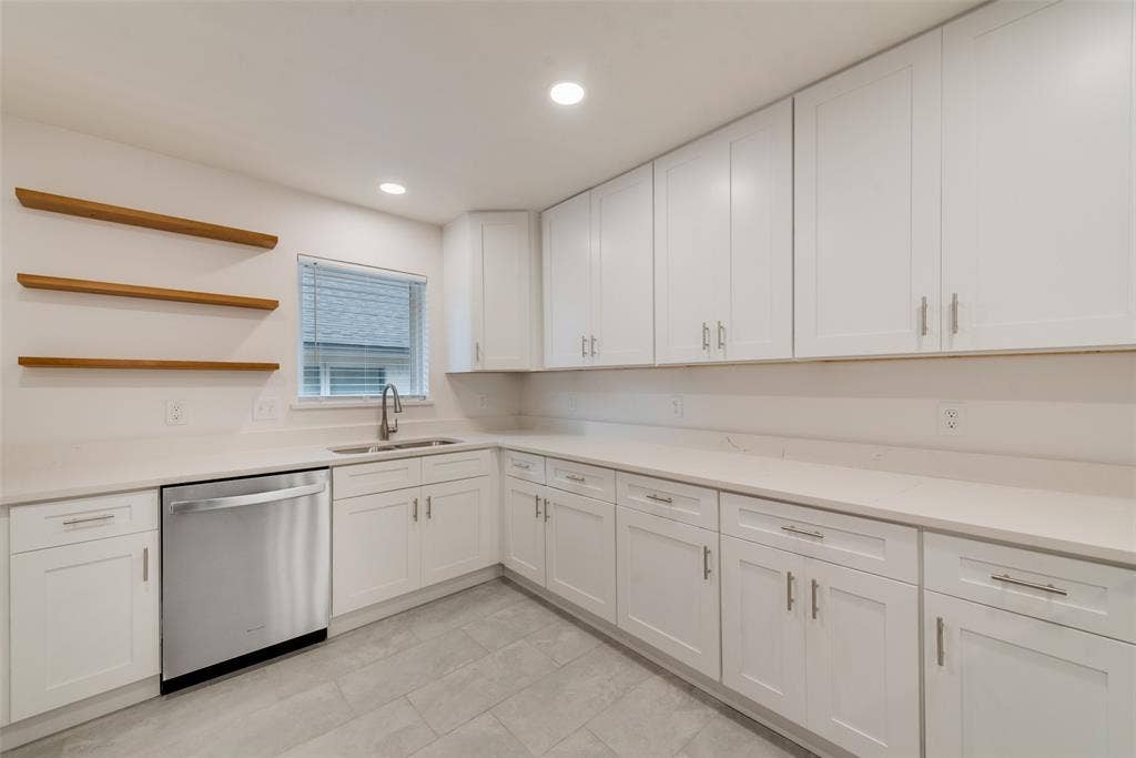 2643 San Medina Avenue, Dallas, TX 75228 2643 San Medina Avenue, Dallas, TX 75228