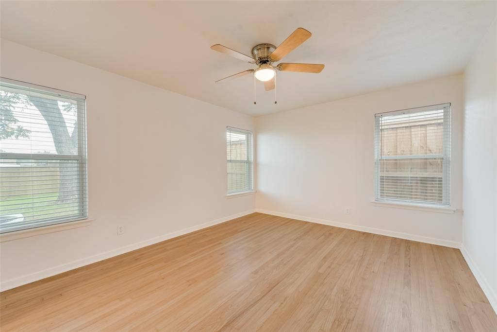 2643 San Medina Avenue, Dallas, TX 75228 2643 San Medina Avenue, Dallas, TX 75228