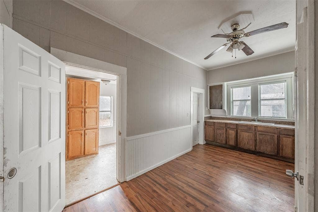 212 N Ruddell Street, Denton, TX 76205 212 N Ruddell Street, Denton, TX 76205