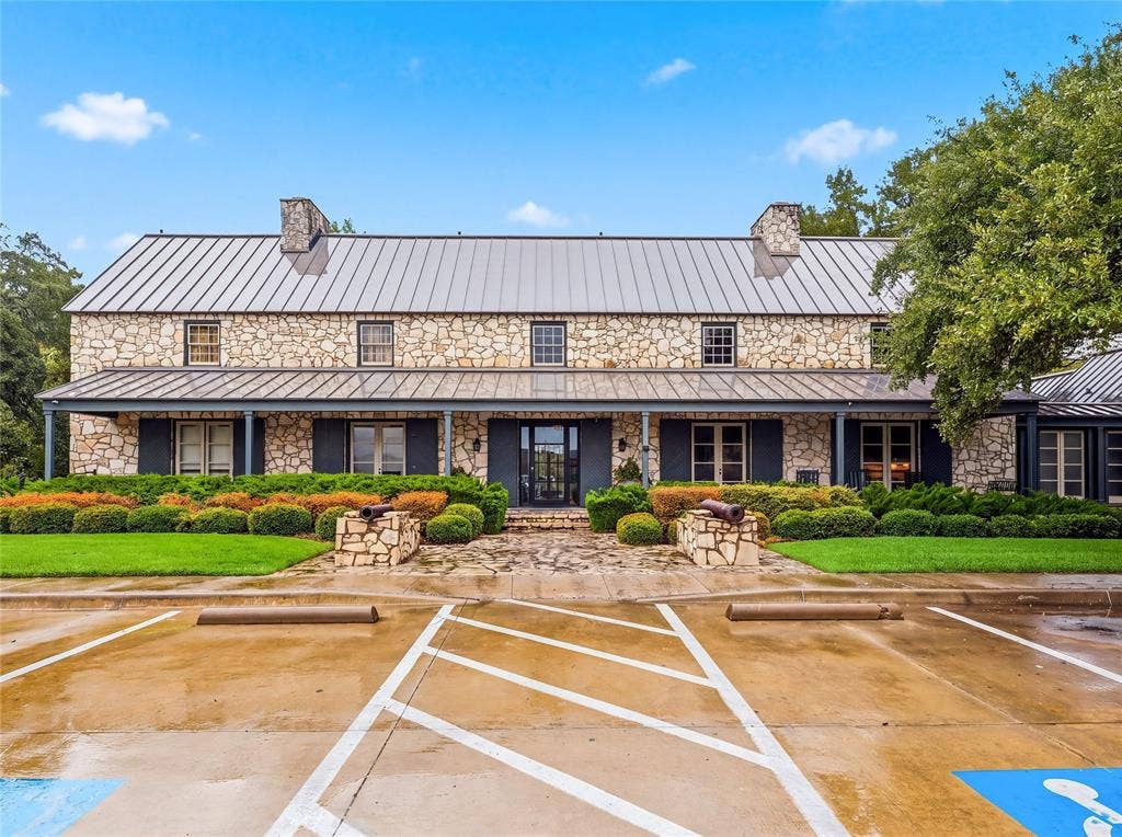 2403 Neff Lane, Forney, TX 75126 2403 Neff Lane, Forney, TX 75126