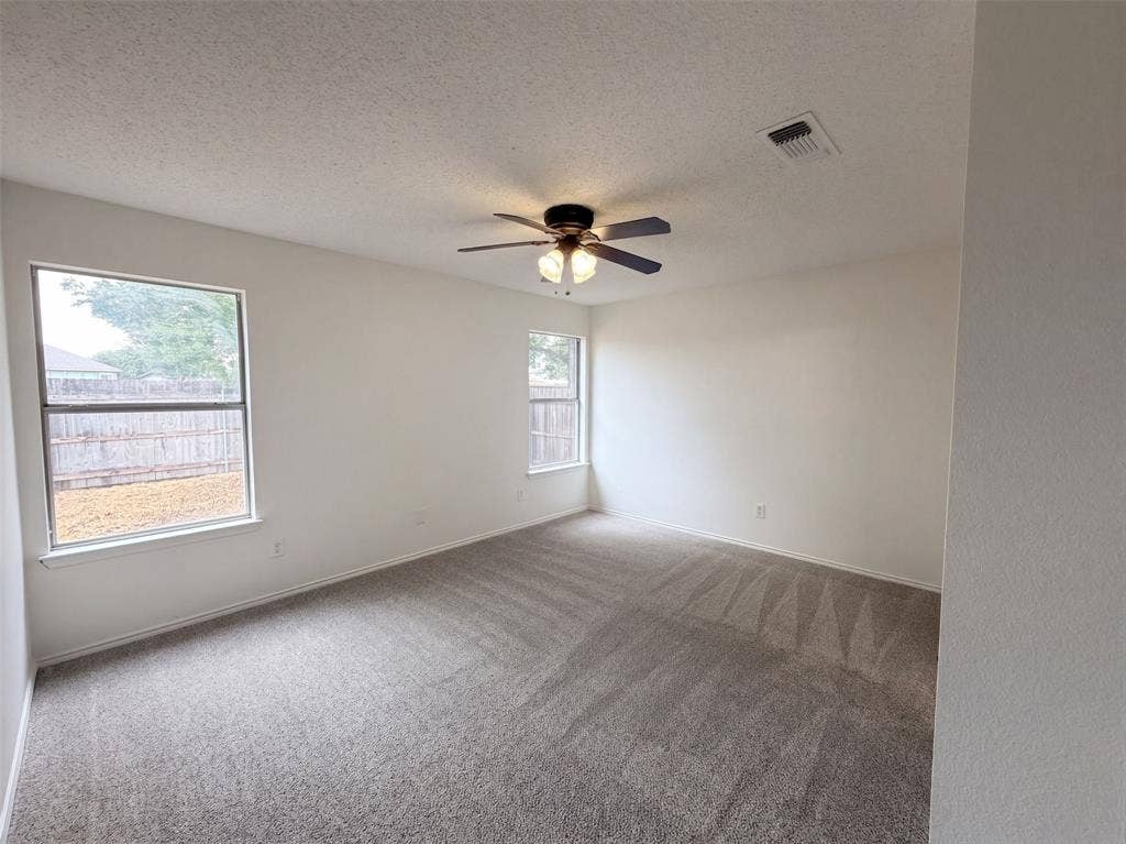 1033 Olivewood Lane, Fort Worth, TX 76140 1033 Olivewood Lane, Fort Worth, TX 76140