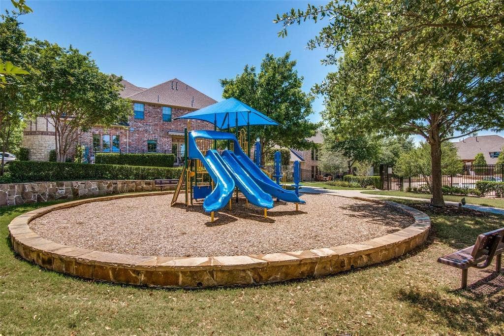 2709 White Dove Drive, Plano, TX 75093 2709 White Dove Drive, Plano, TX 75093
