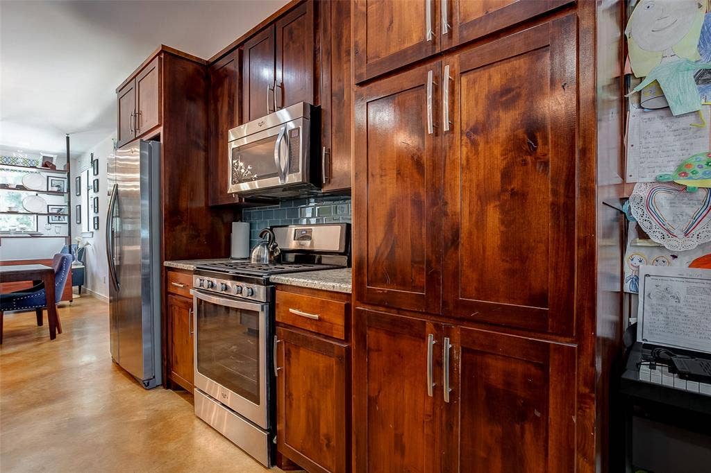 3912 Linden Avenue, Fort Worth, TX 76107 3912 Linden Avenue, Fort Worth, TX 76107