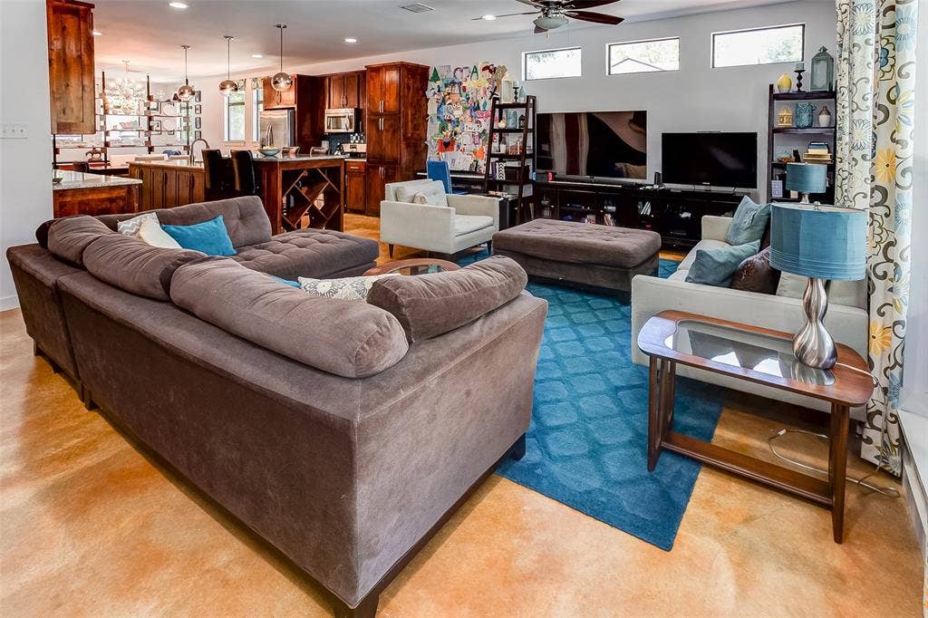 3912 Linden Avenue, Fort Worth, TX 76107 3912 Linden Avenue, Fort Worth, TX 76107