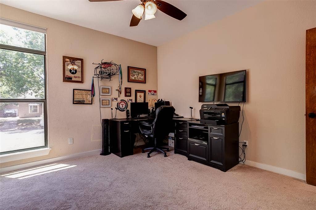 3912 Linden Avenue, Fort Worth, TX 76107 3912 Linden Avenue, Fort Worth, TX 76107