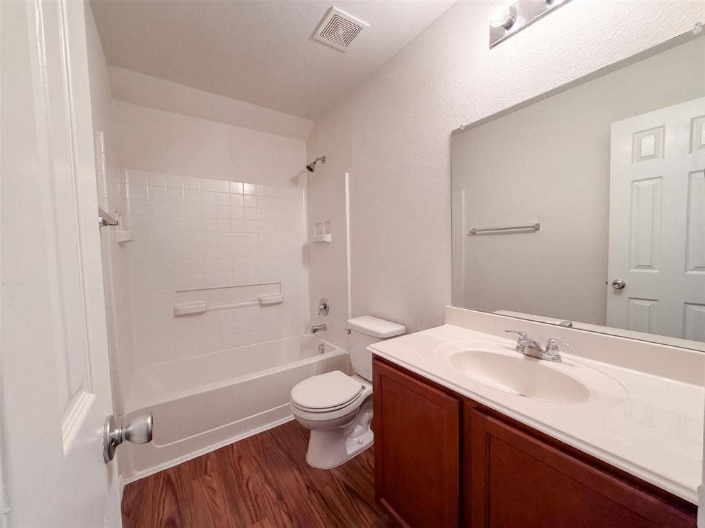 424 Cypress Hill Drive, McKinney, TX 75071 424 Cypress Hill Drive, McKinney, TX 75071