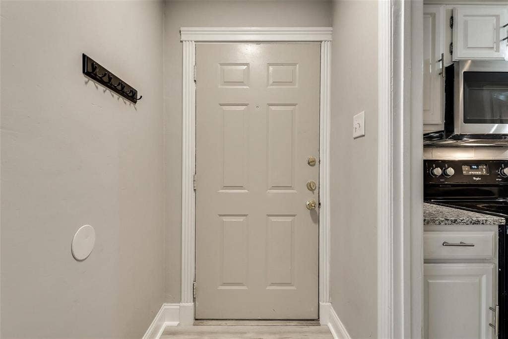 18240 Midway Road, #302, Dallas, TX 75287