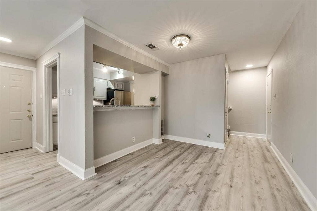 18240 Midway Road, #302, Dallas, TX 75287