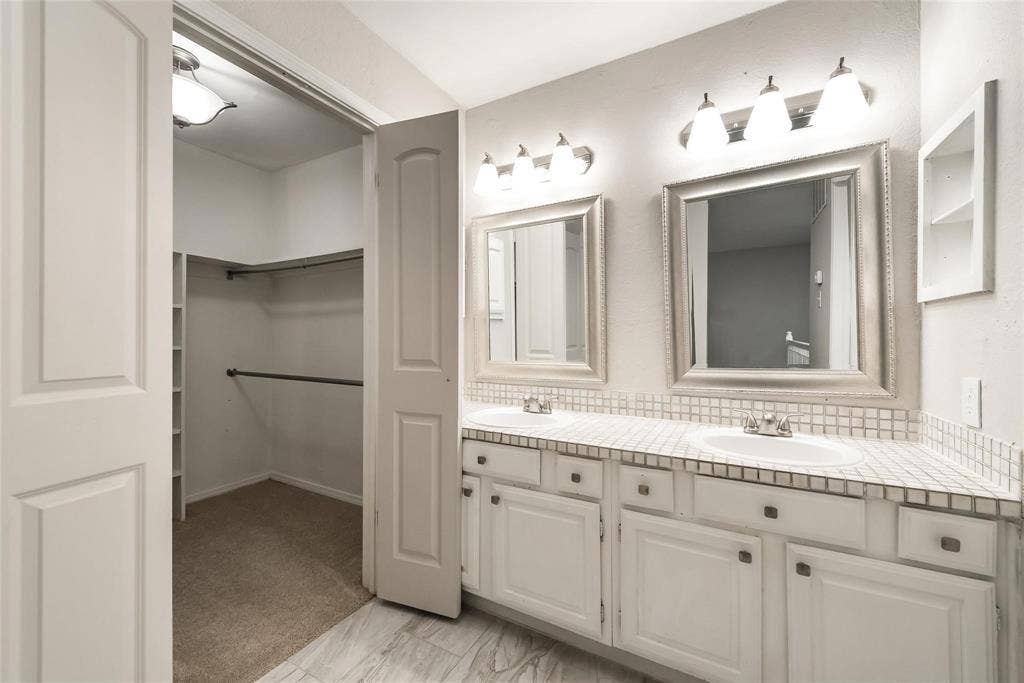 18240 Midway Road, #302, Dallas, TX 75287