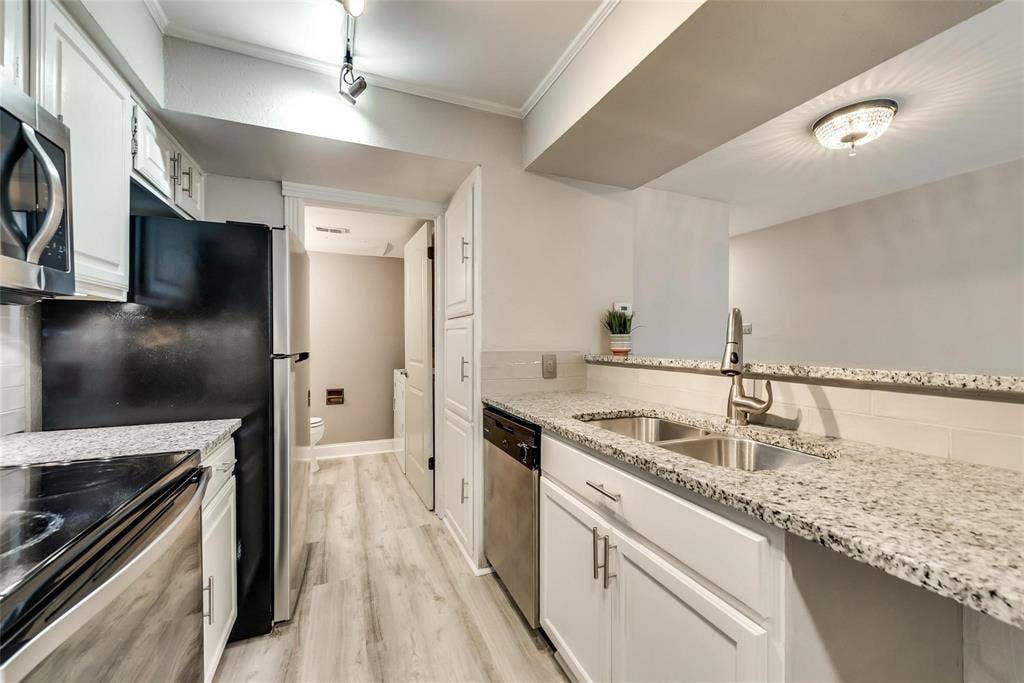18240 Midway Road, #302, Dallas, TX 75287