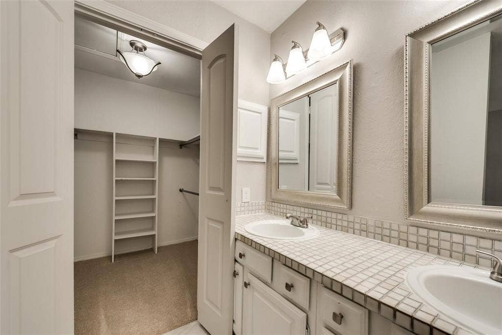 18240 Midway Road, #302, Dallas, TX 75287