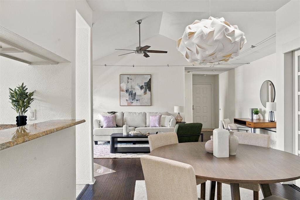 5200 Martel Avenue, #25C, Dallas, TX 75206
