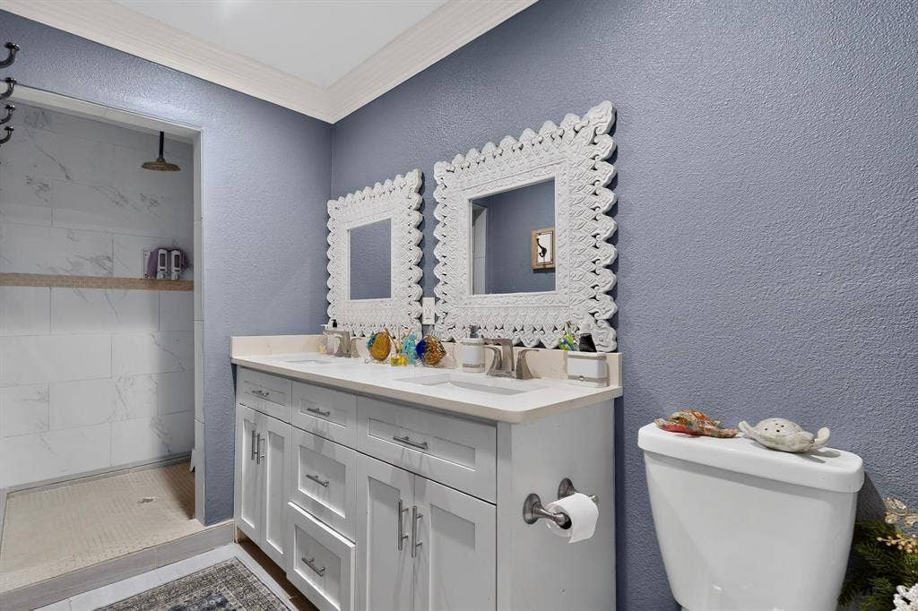 2520 Hillsboro Avenue, Dallas, TX 75228