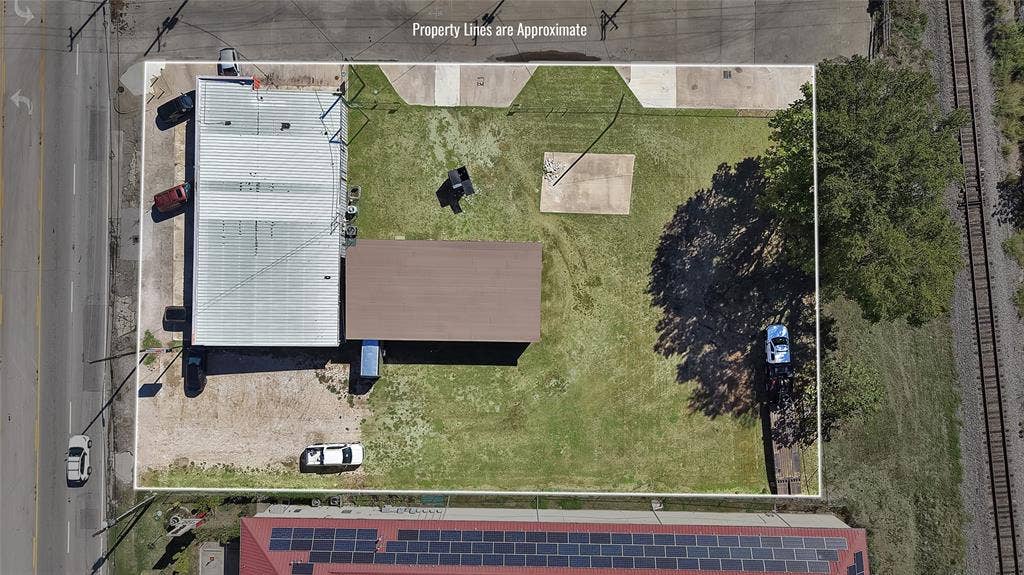 501 W Moore Avenue, Terrell, TX 75160 501 W Moore Avenue, Terrell, TX 75160