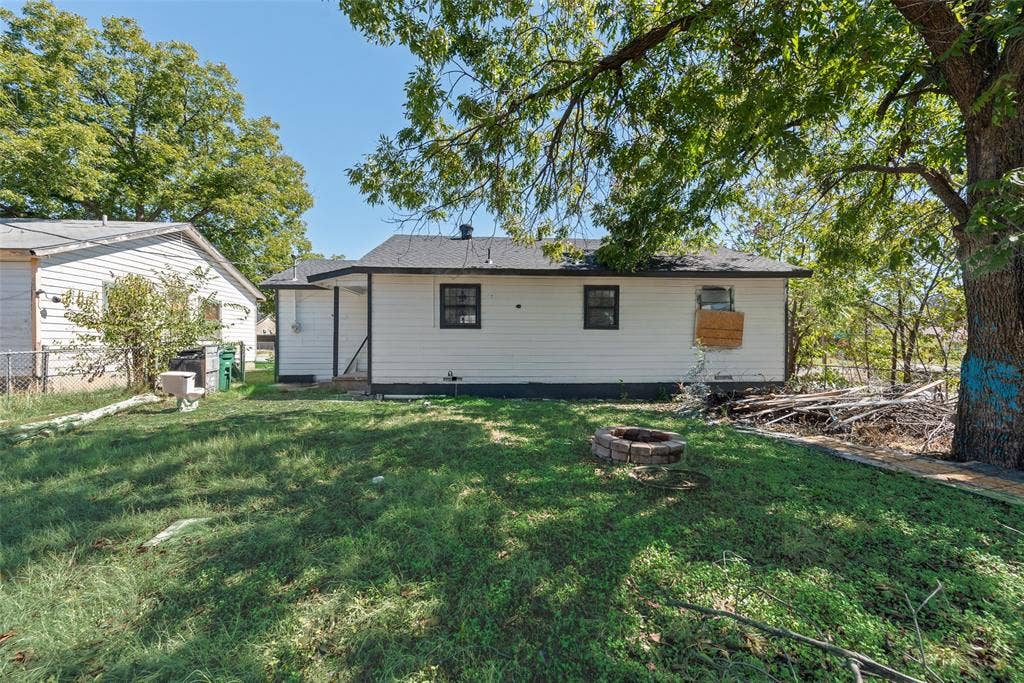 3508 Hatcher Street, Fort Worth, TX 76119