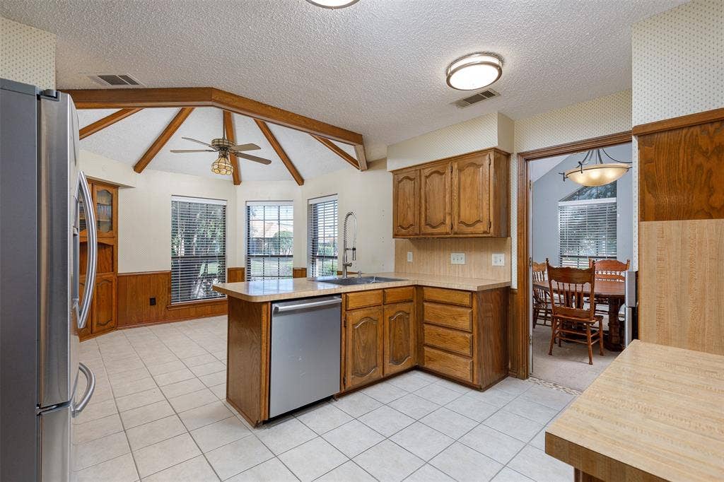 2153 Los Rios Boulevard, Plano, TX 75074 2153 Los Rios Boulevard, Plano, TX 75074