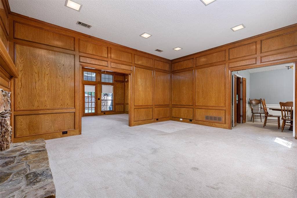 2153 Los Rios Boulevard, Plano, TX 75074 2153 Los Rios Boulevard, Plano, TX 75074