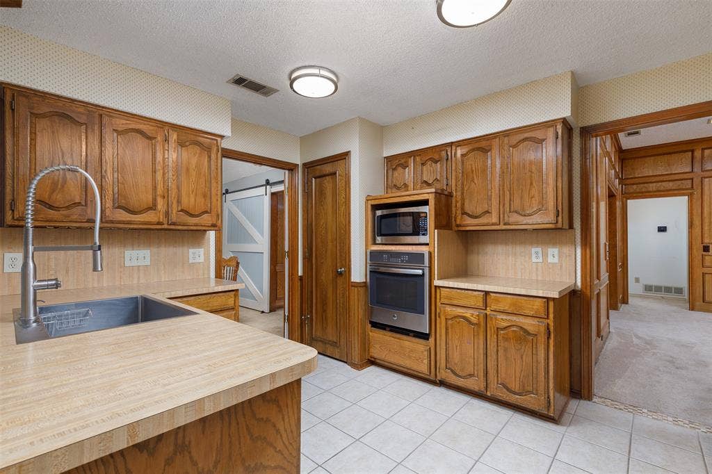 2153 Los Rios Boulevard, Plano, TX 75074 2153 Los Rios Boulevard, Plano, TX 75074