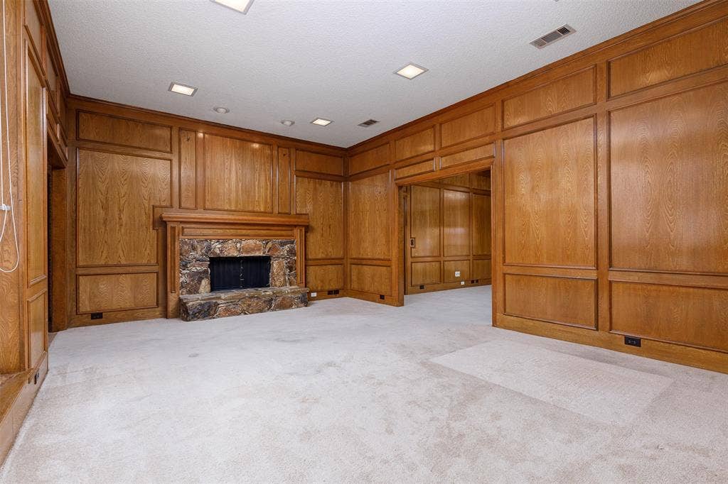 2153 Los Rios Boulevard, Plano, TX 75074 2153 Los Rios Boulevard, Plano, TX 75074