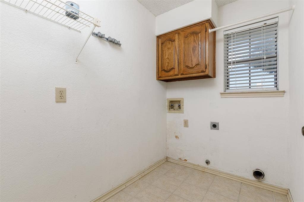 2153 Los Rios Boulevard, Plano, TX 75074 2153 Los Rios Boulevard, Plano, TX 75074