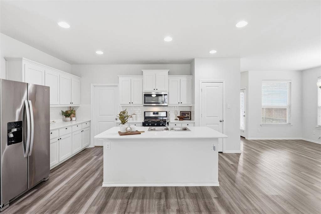 1978 Sunnybrook Drive, Heartland, TX 75126 1978 Sunnybrook Drive, Heartland, TX 75126