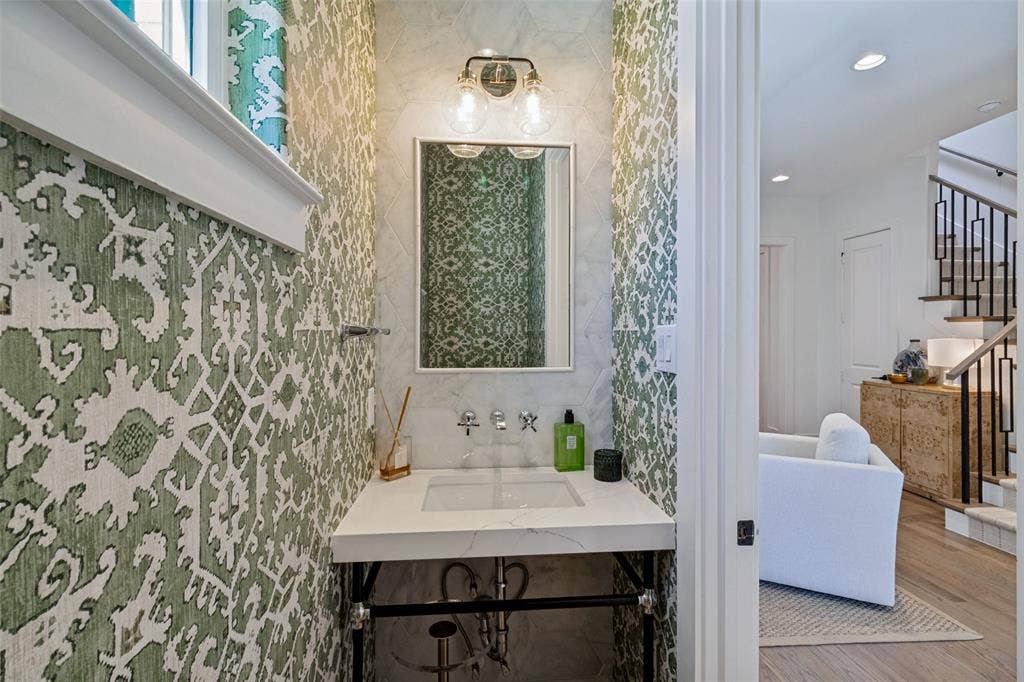 5613 Ellsworth Avenue, Dallas, TX 75206 5613 Ellsworth Avenue, Dallas, TX 75206