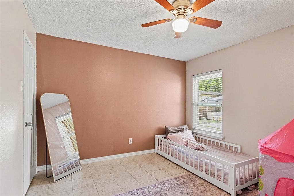1633 Windsor Drive, Mesquite, TX 75149