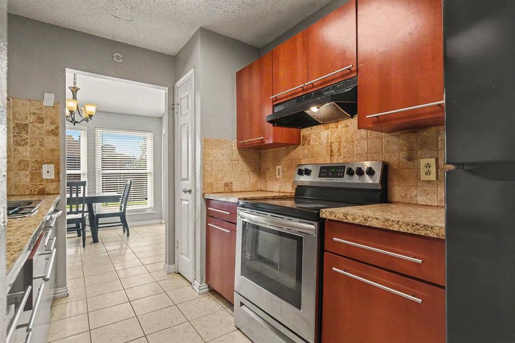 1633 Windsor Drive, Mesquite, TX 75149