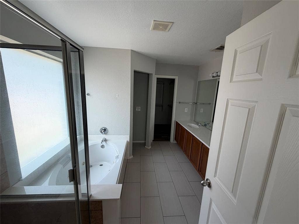912 Tabasco Trail, Arlington, TX 76002 912 Tabasco Trail, Arlington, TX 76002