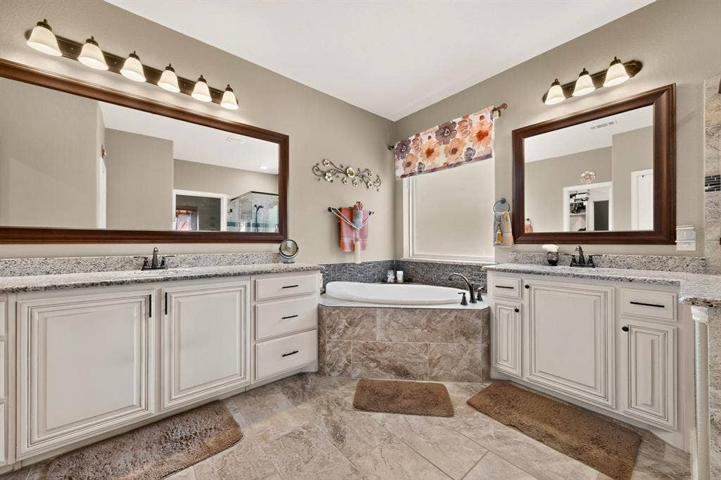 1804 Chadwick Lane, Forney, TX 75126