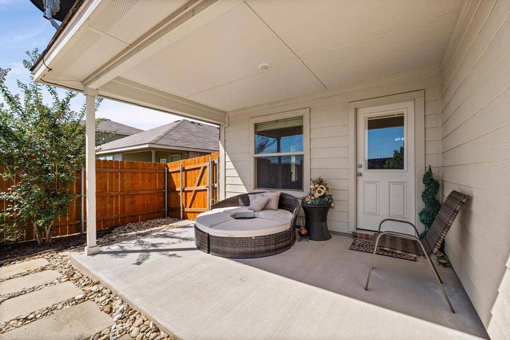 2912 Brosnan Road, Waco, TX 76655 2912 Brosnan Road, Waco, TX 76655