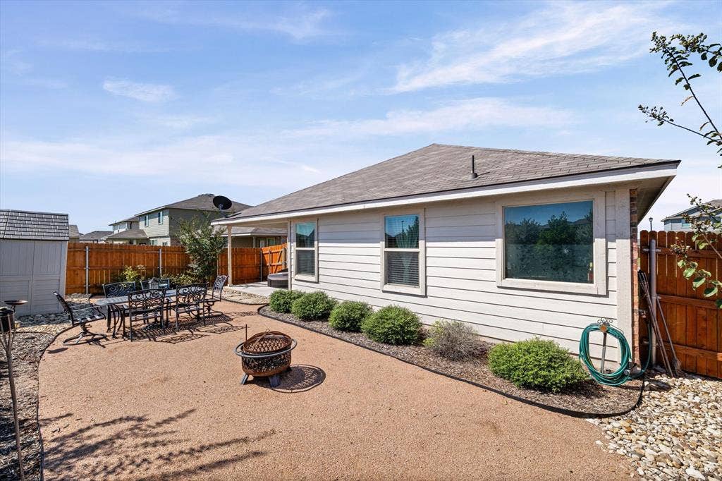 2912 Brosnan Road, Waco, TX 76655 2912 Brosnan Road, Waco, TX 76655