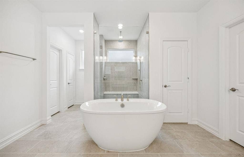 6704 Coffee Mill Court, McKinney, TX 75071 *Floorplan representation, not actual home - Owner's private bath