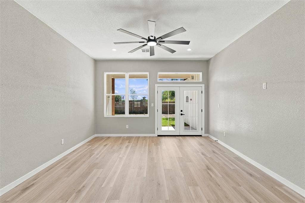 2302 Gary Lane, Waco, TX 76708 2302 Gary Lane, Waco, TX 76708