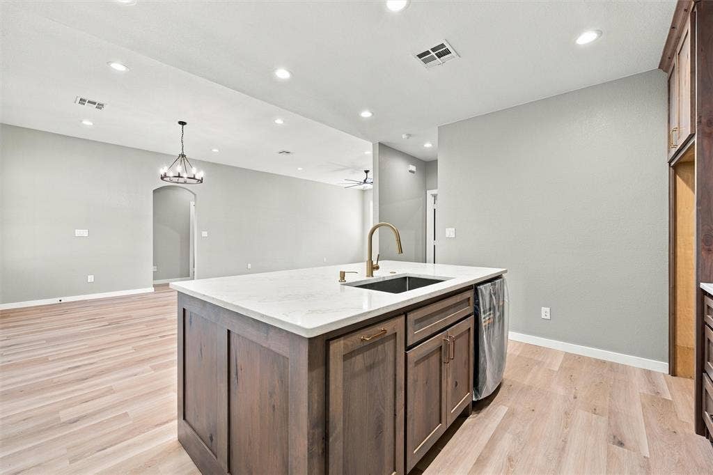2302 Gary Lane, Waco, TX 76708 2302 Gary Lane, Waco, TX 76708