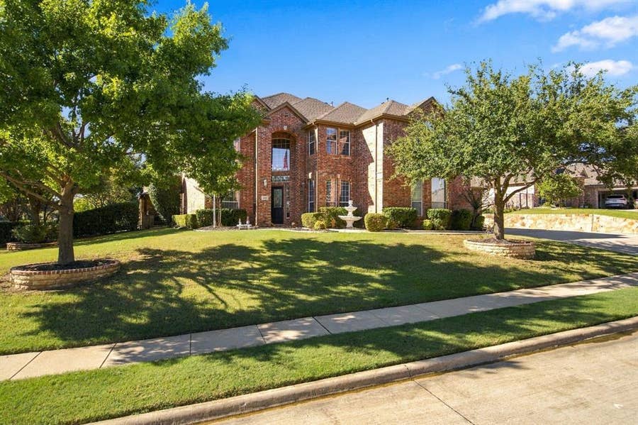 Property photo for 3001 Autumn Sage Trail, Flower Mound, TX