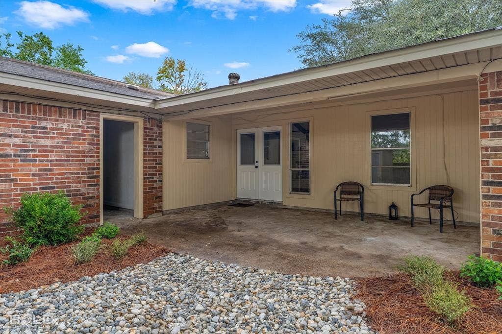 2302 Brownlee Road, Bossier City, LA 71111