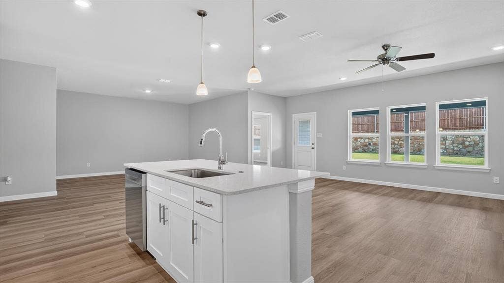 1509 SHELDON Drive, DeSoto, TX 75115 1509 SHELDON Drive, DeSoto, TX 75115