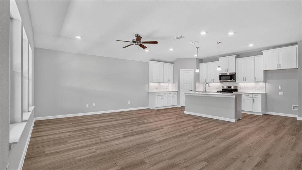 1509 SHELDON Drive, DeSoto, TX 75115 1509 SHELDON Drive, DeSoto, TX 75115
