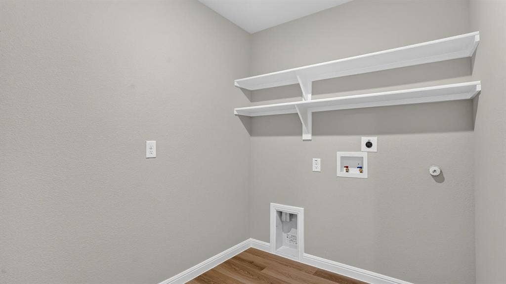 1509 SHELDON Drive, DeSoto, TX 75115 1509 SHELDON Drive, DeSoto, TX 75115