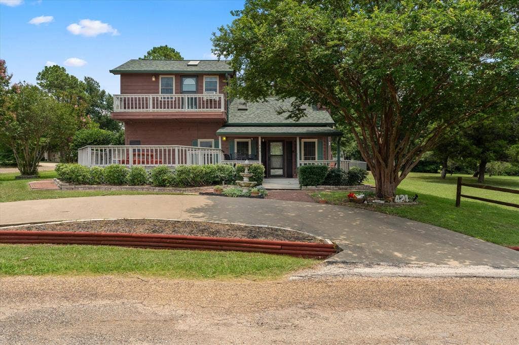 424 Lagoon Drive, Gun Barrel City, TX 75156 424 Lagoon Drive, Gun Barrel City, TX 75156