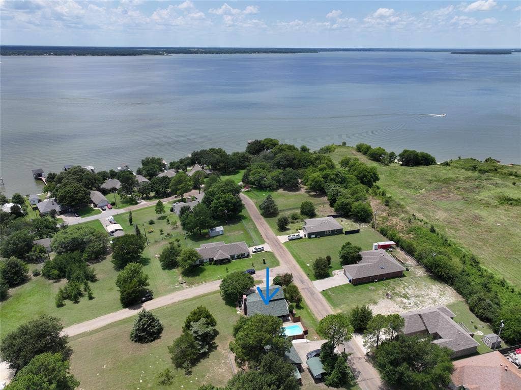 424 Lagoon Drive, Gun Barrel City, TX 75156 424 Lagoon Drive, Gun Barrel City, TX 75156