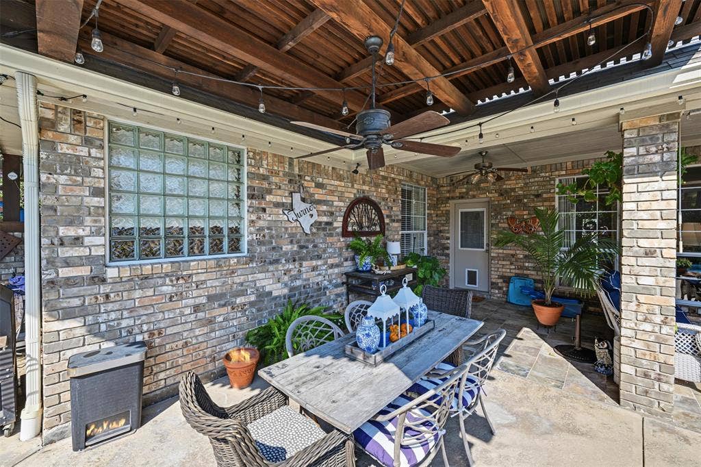 8955 Leslie Court, Benbrook, TX 76126 8955 Leslie Court, Benbrook, TX 76126