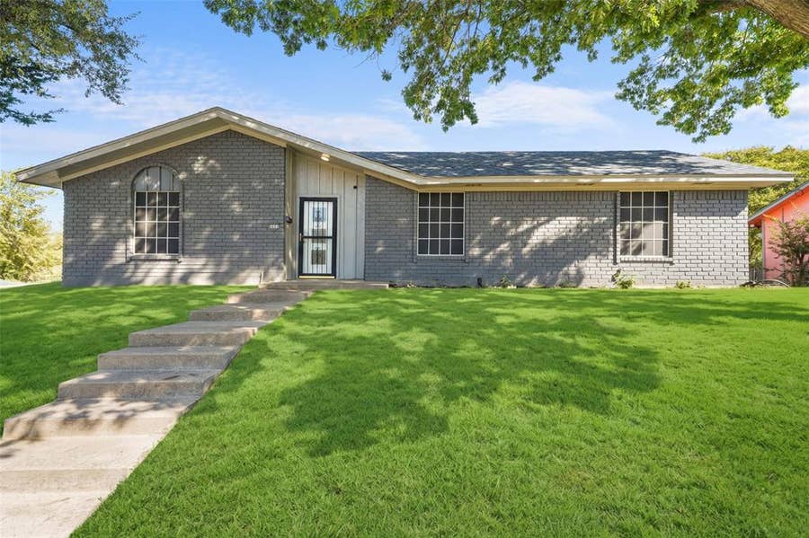 Property photo for 6606 Coleshire Drive, Dallas, TX